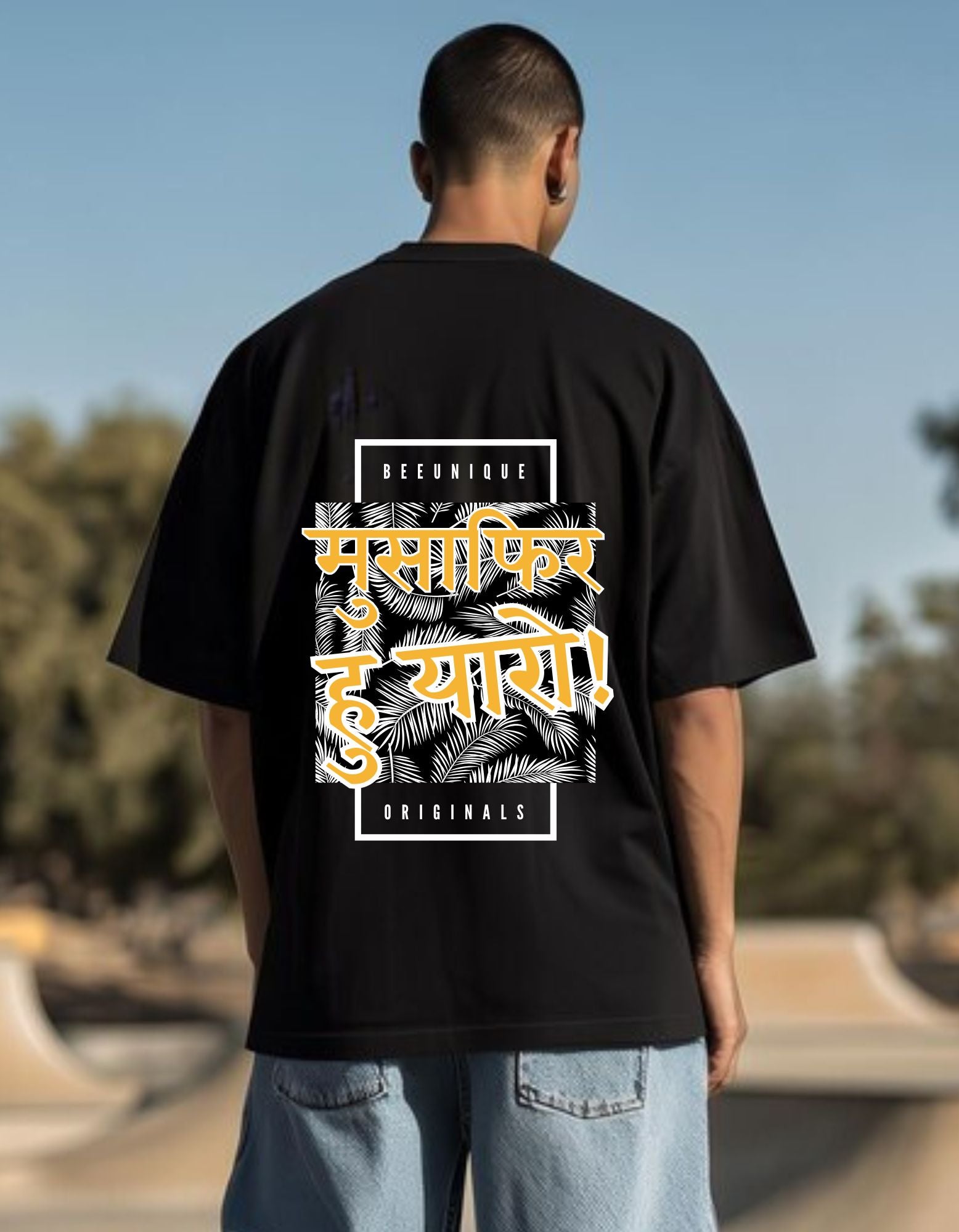 Oversize T-Shirt Limited Collection Musafir Hoon Yaaron